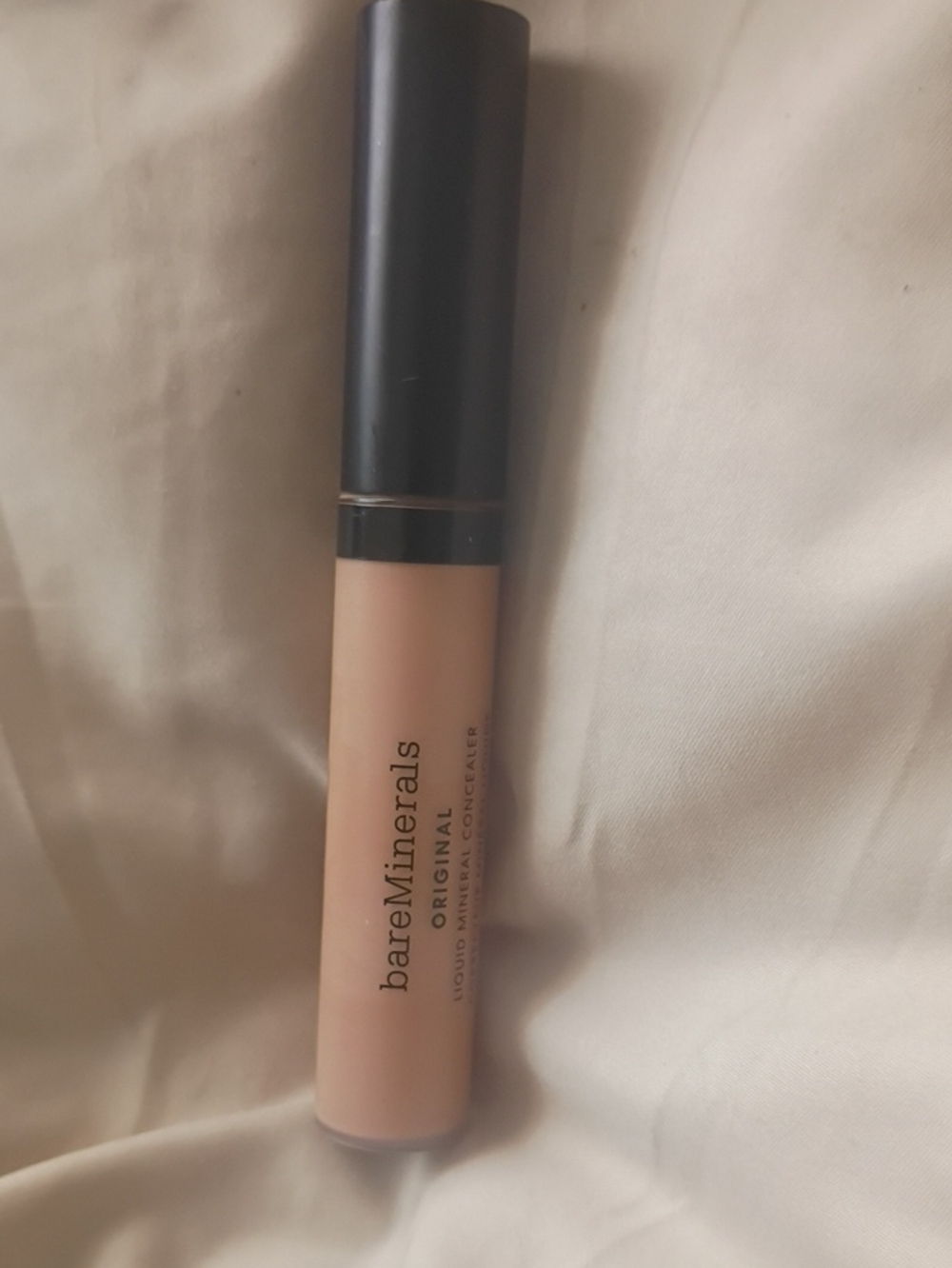 bareMinerals Liquid Mineral Concealer - Med 3n